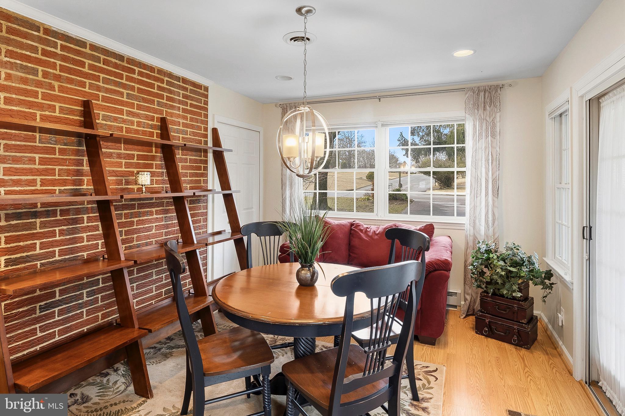 CHAMBERLEA - Residential