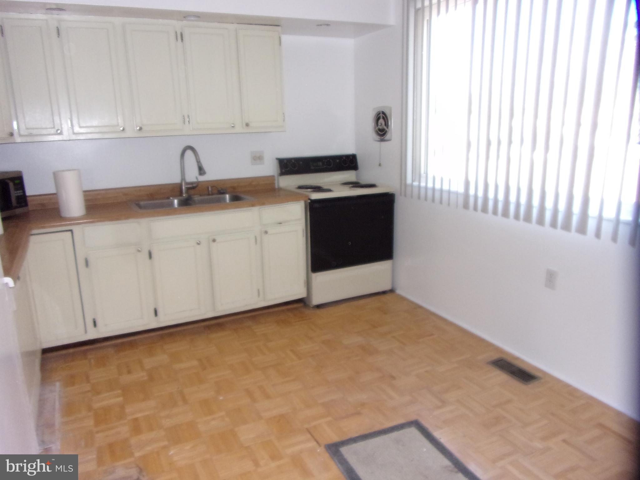 PARKVILLE - Residential