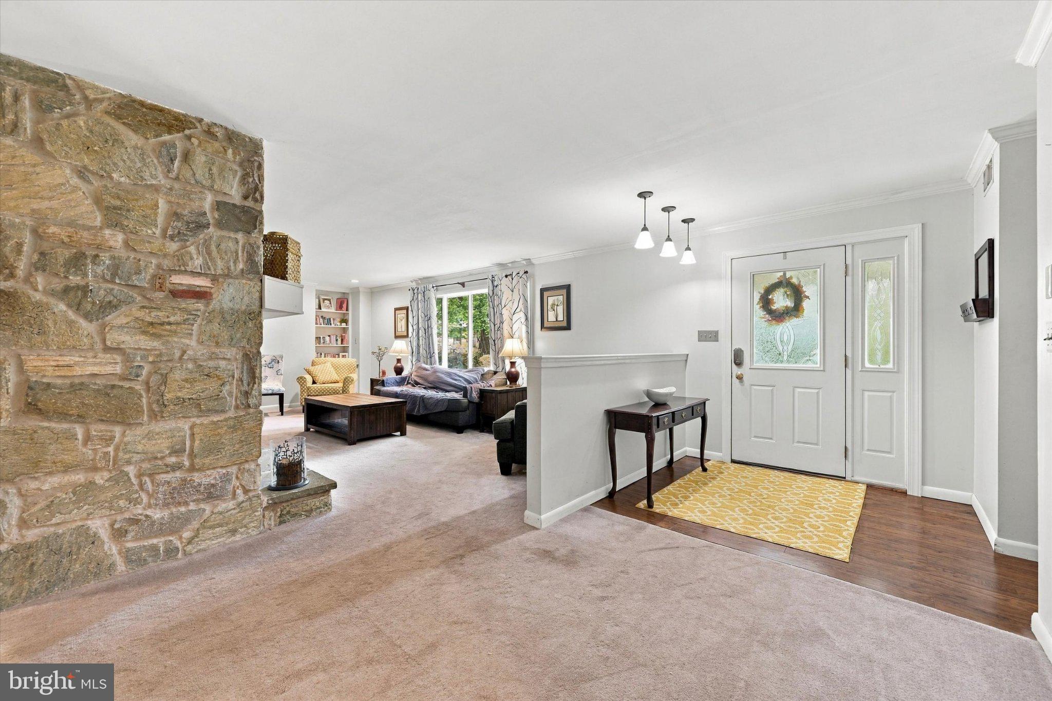 417 DOGWOOD LANE