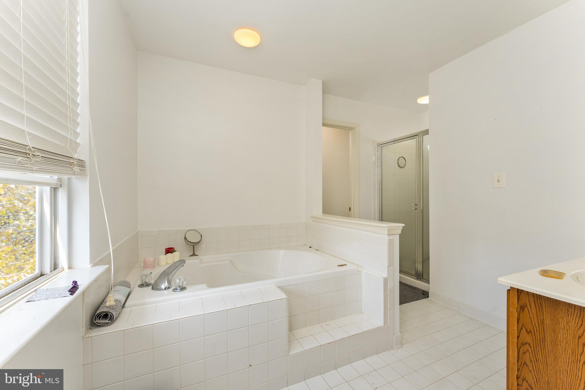 SAYBROOKE - Residential