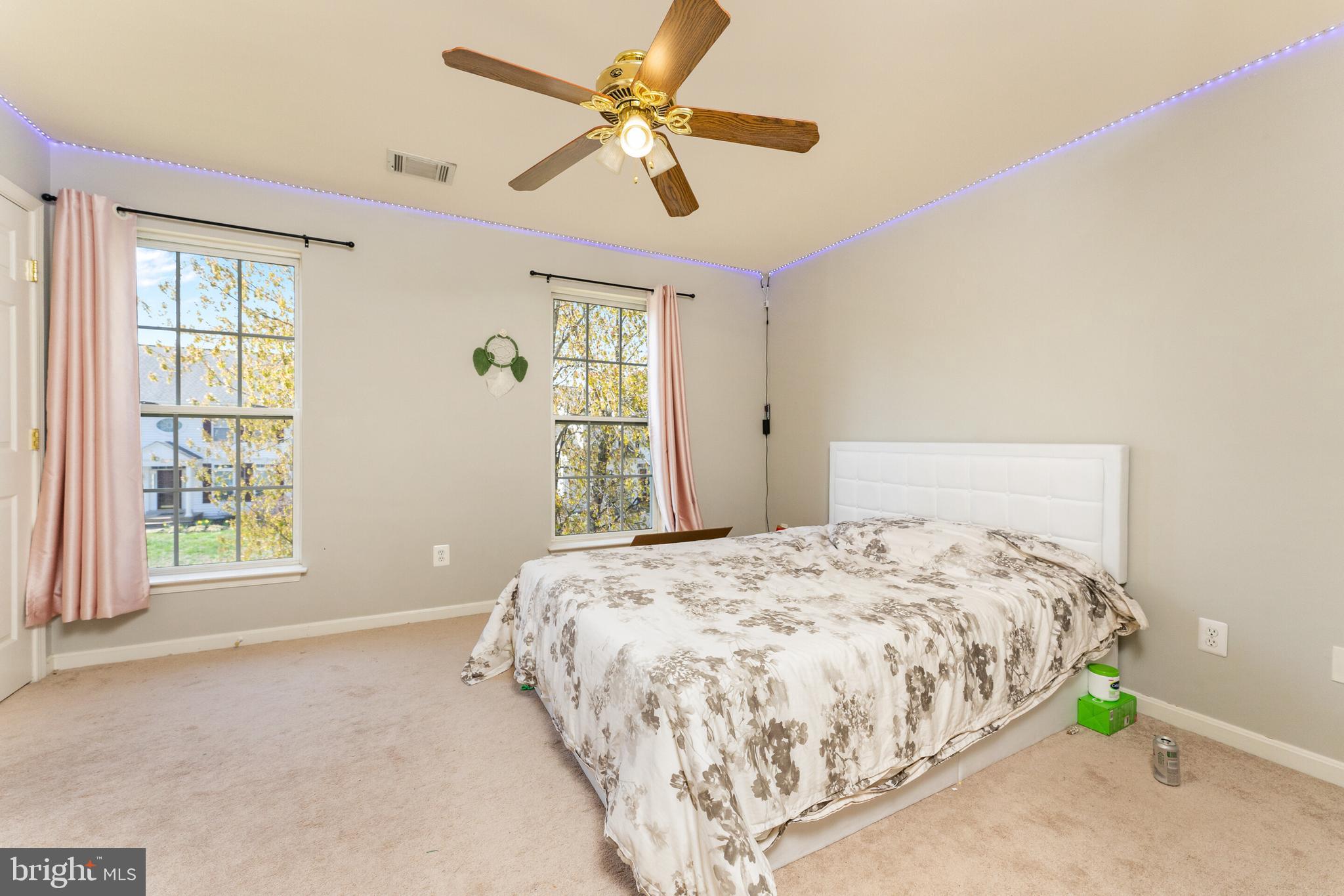 SAYBROOKE - Residential