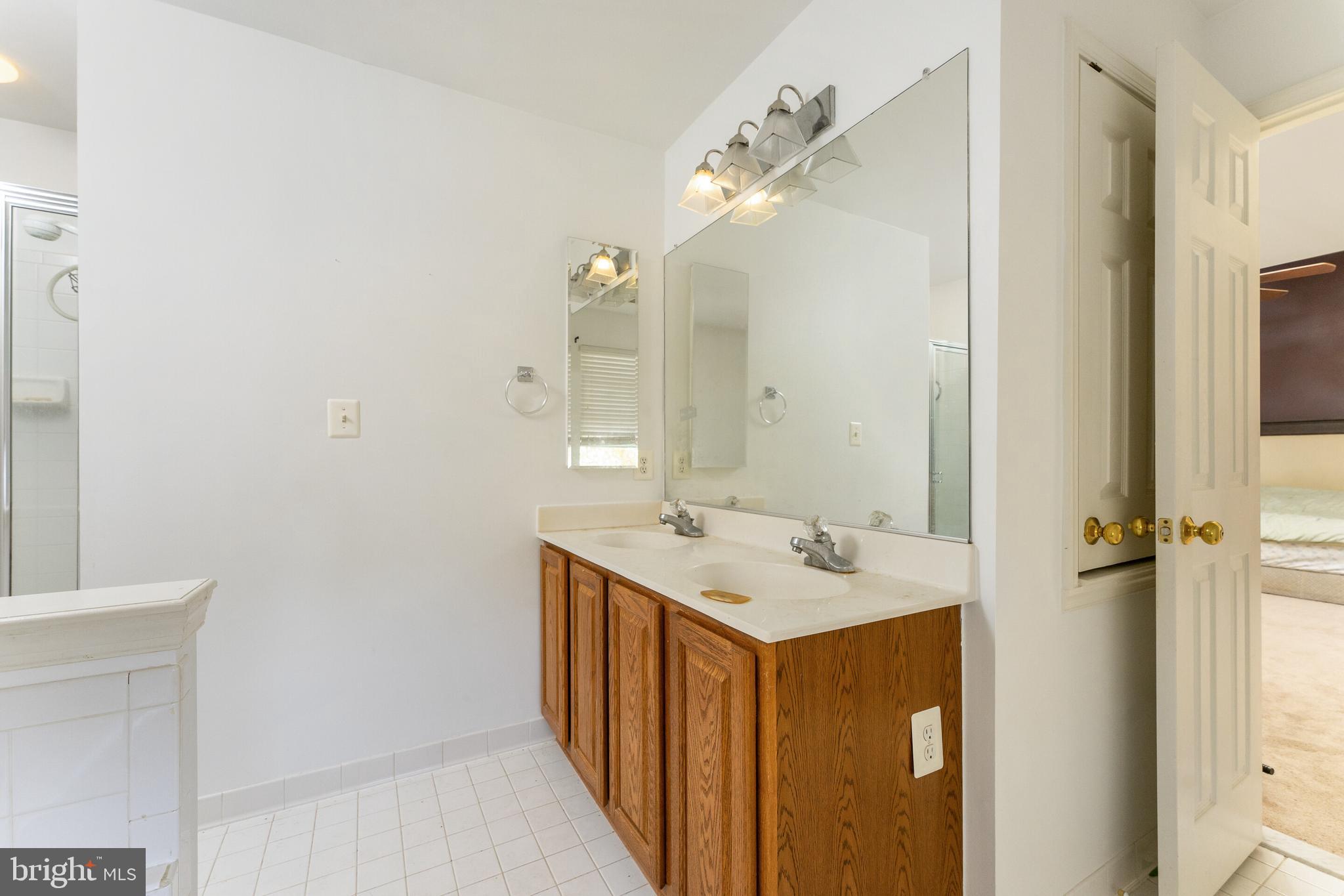 SAYBROOKE - Residential