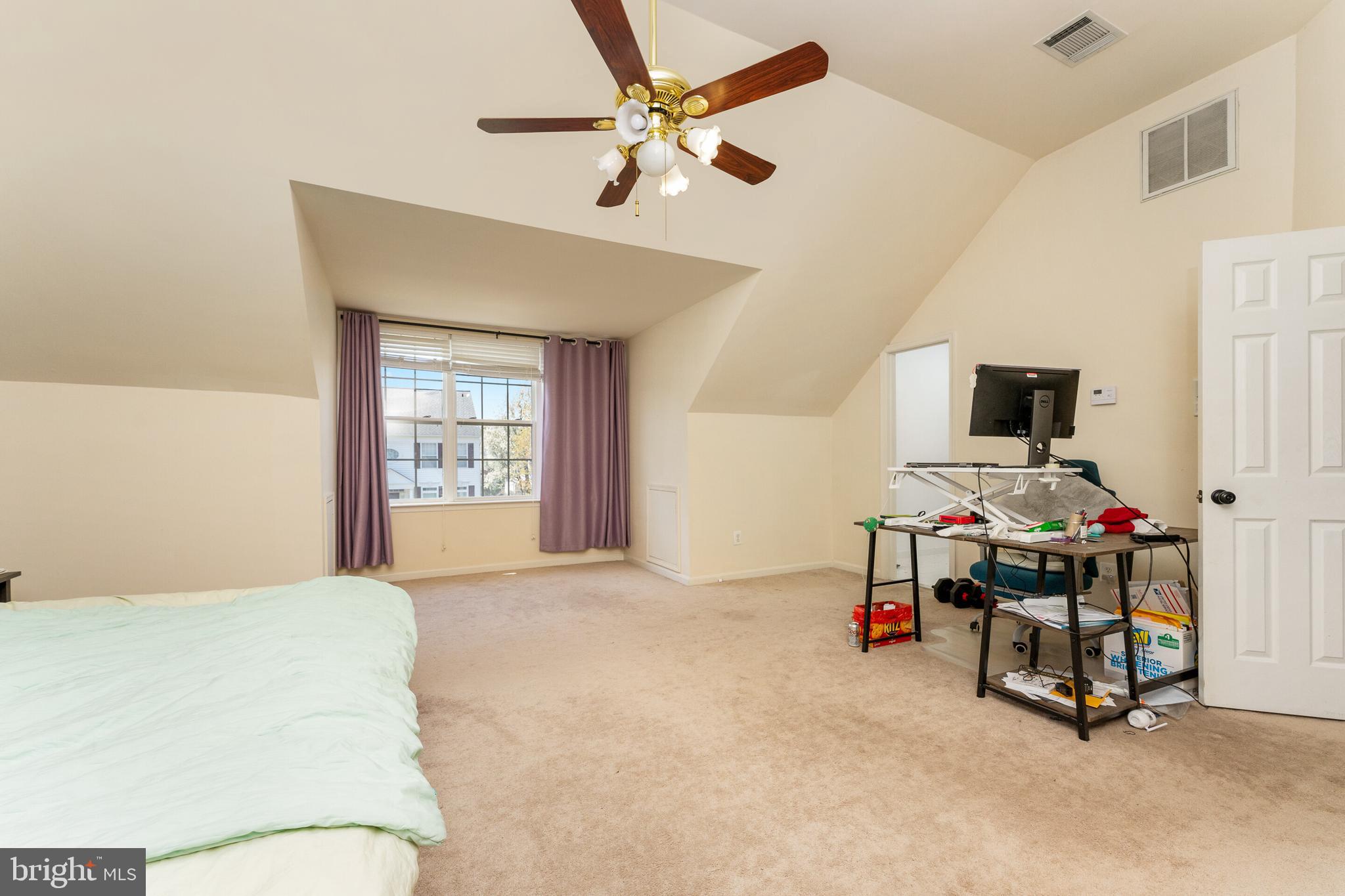 SAYBROOKE - Residential