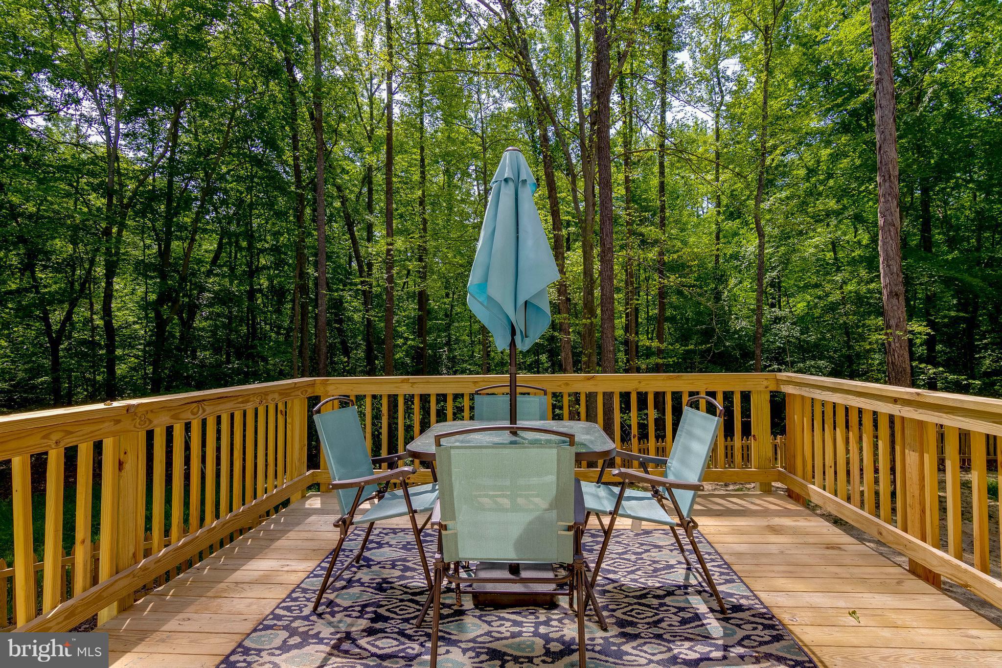 COUNTRY ACRES - Residential