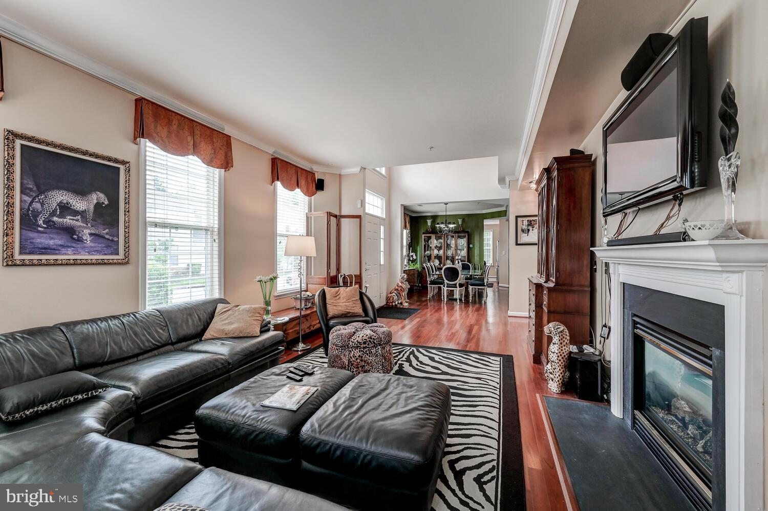 GREY ROCK VILLAS - Residential