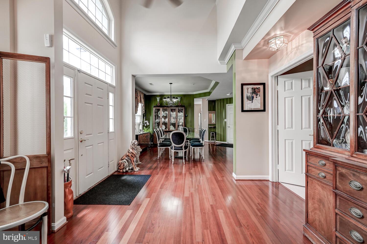 GREY ROCK VILLAS - Residential