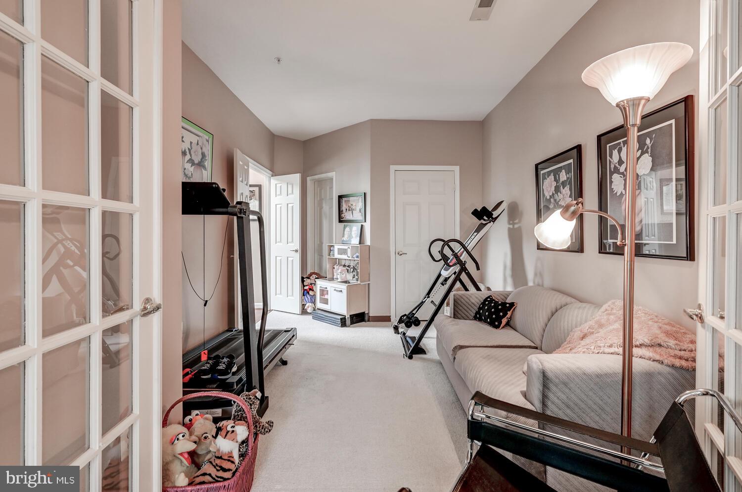 GREY ROCK VILLAS - Residential