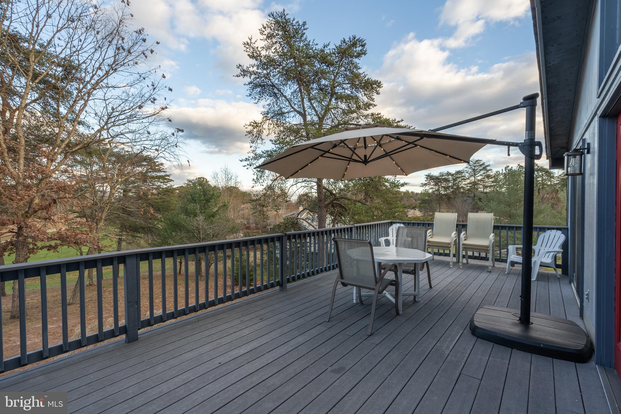 THE WOODS - Residential