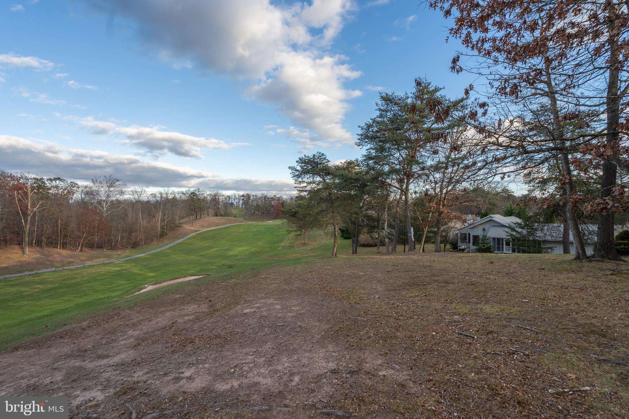 THE WOODS - Residential