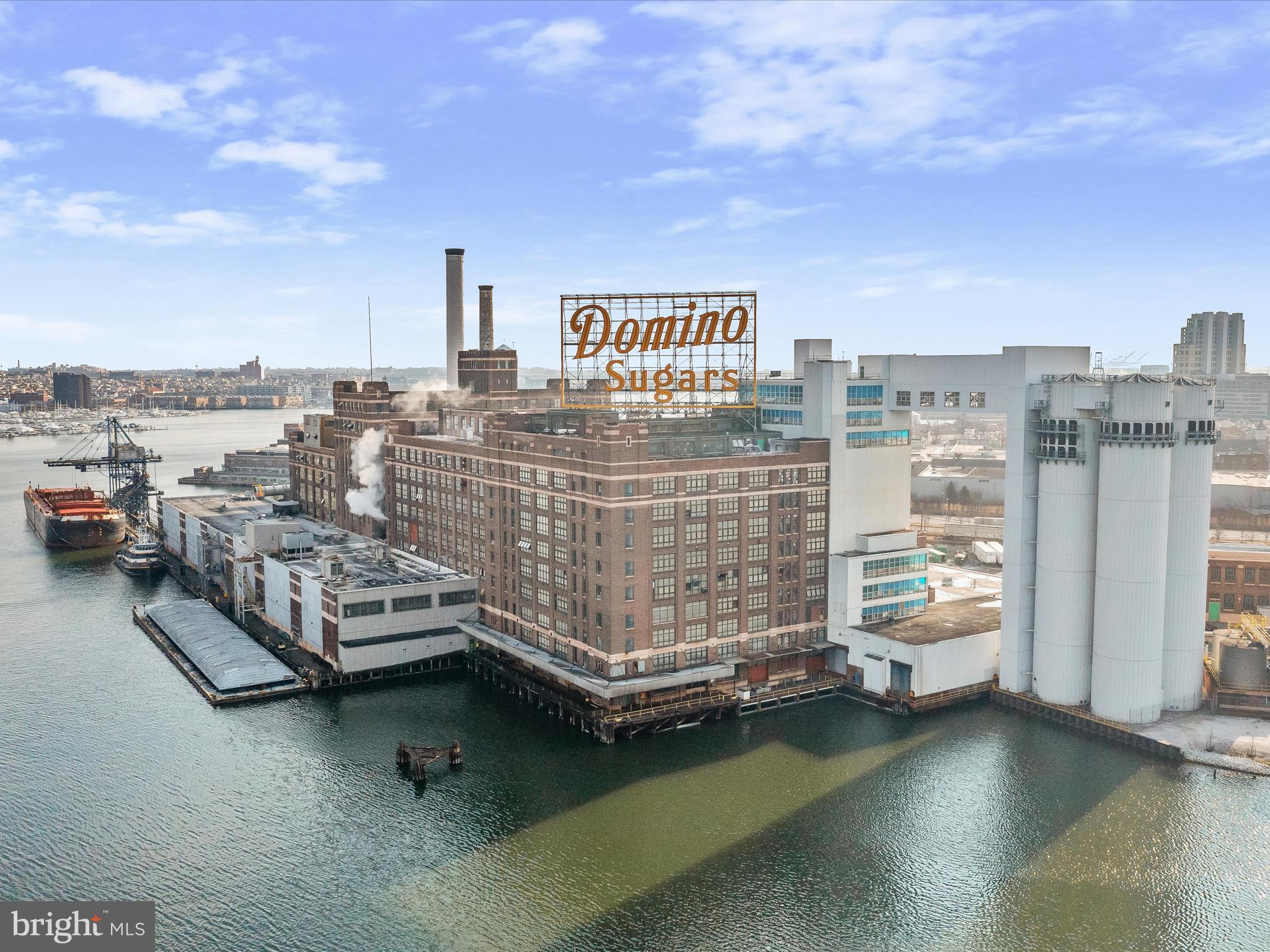 HARBORVIEW CONDOMINIUMS - Residential