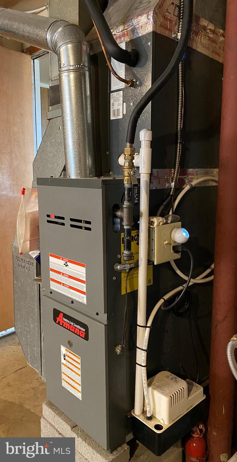 SPRING MANOR - Residential