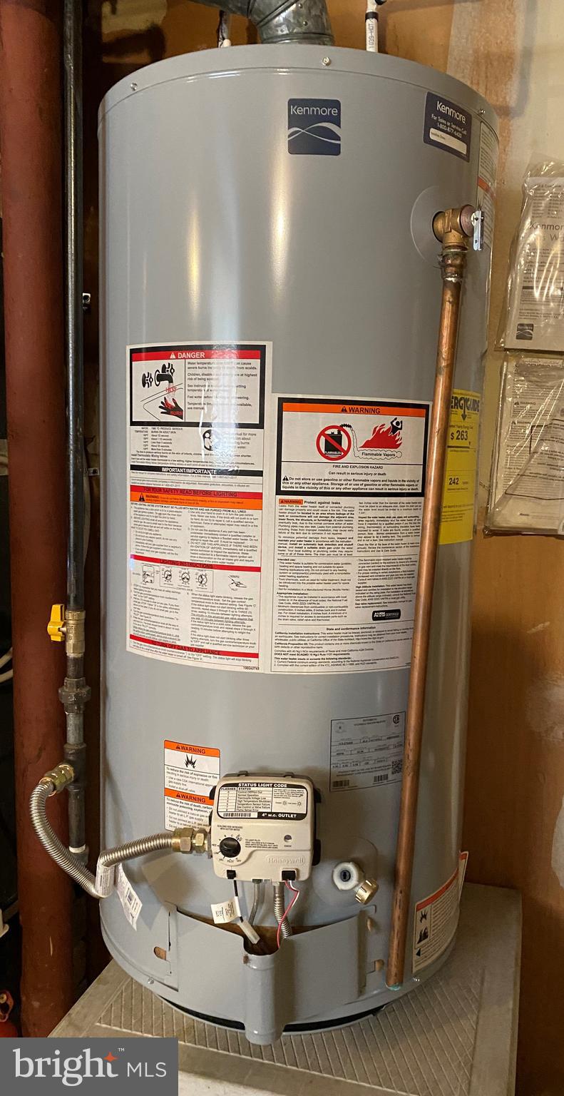 SPRING MANOR - Residential