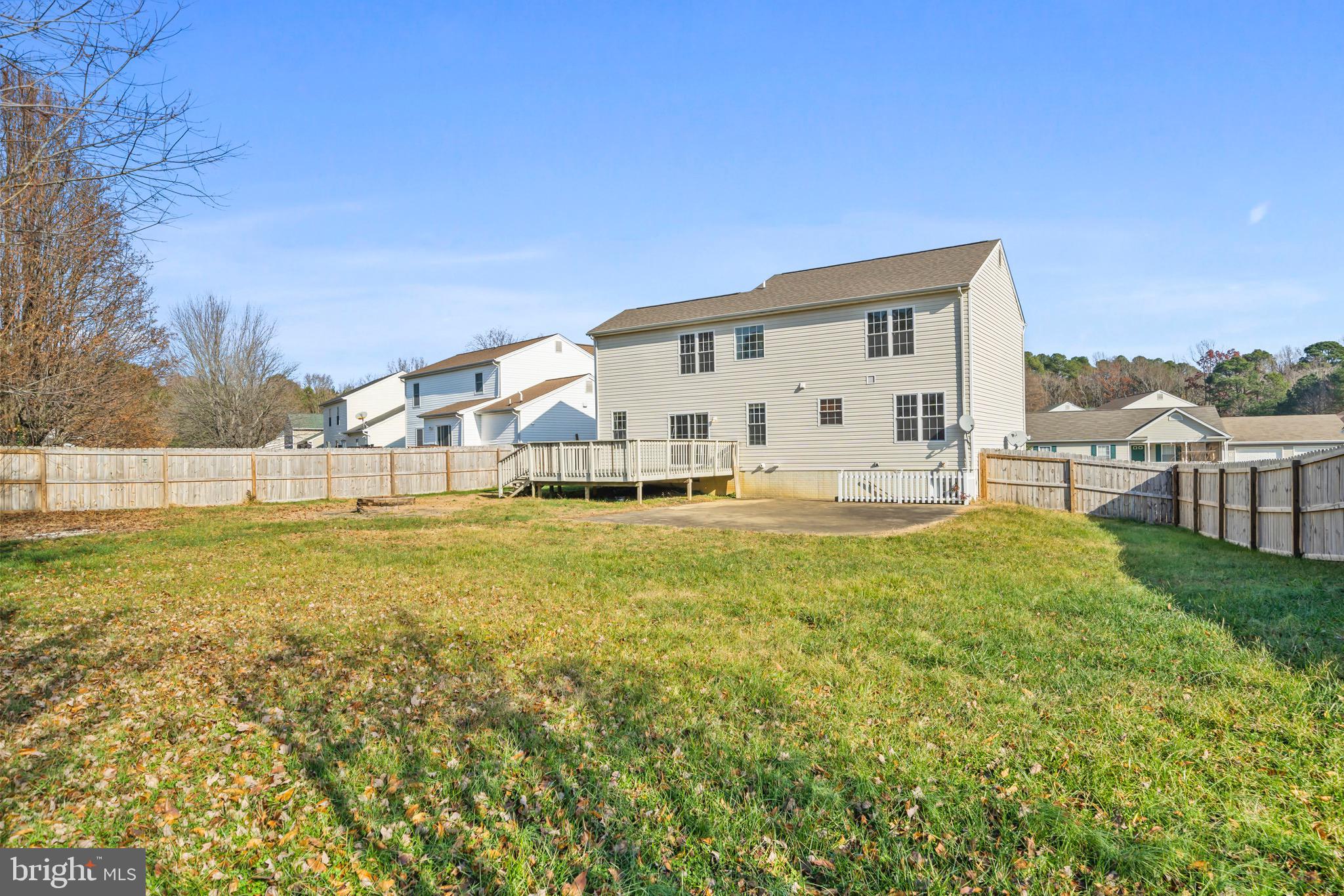 EMERALD HILLS ESTATES - Residential Lease