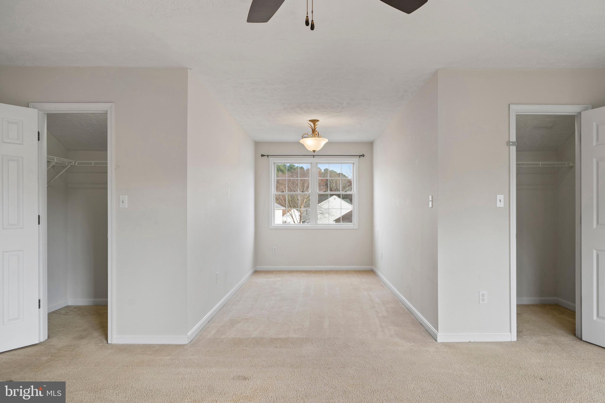 EMERALD HILLS ESTATES - Residential Lease