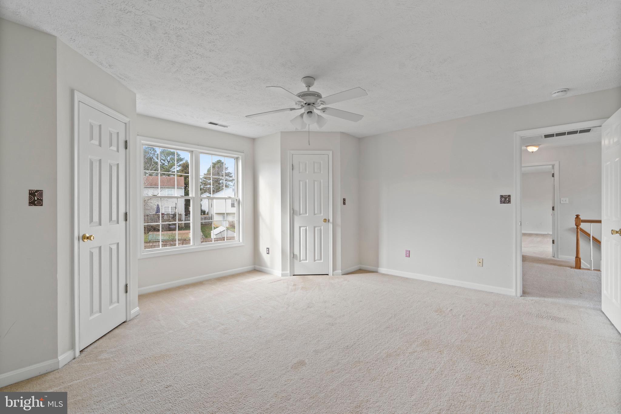 EMERALD HILLS ESTATES - Residential Lease