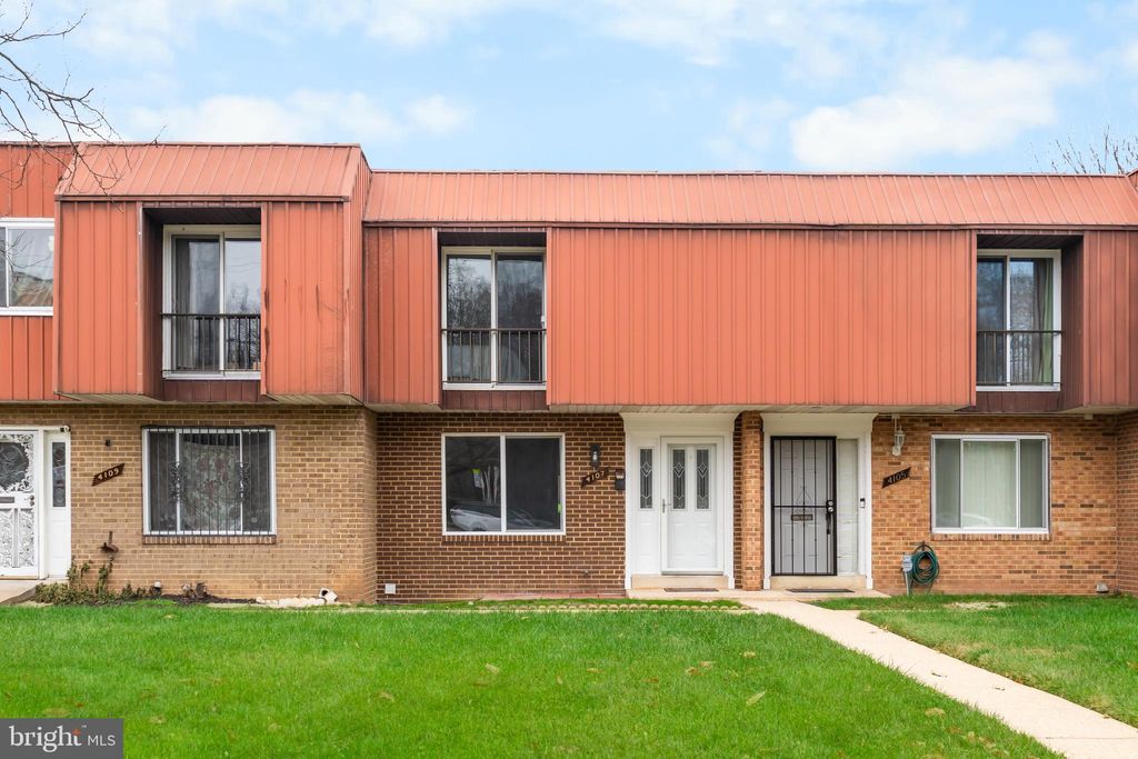 Photo of 4107 Massachusetts Avenue SE #9, WASHINGTON, DC 20019 (MLS # DCDC2234350)