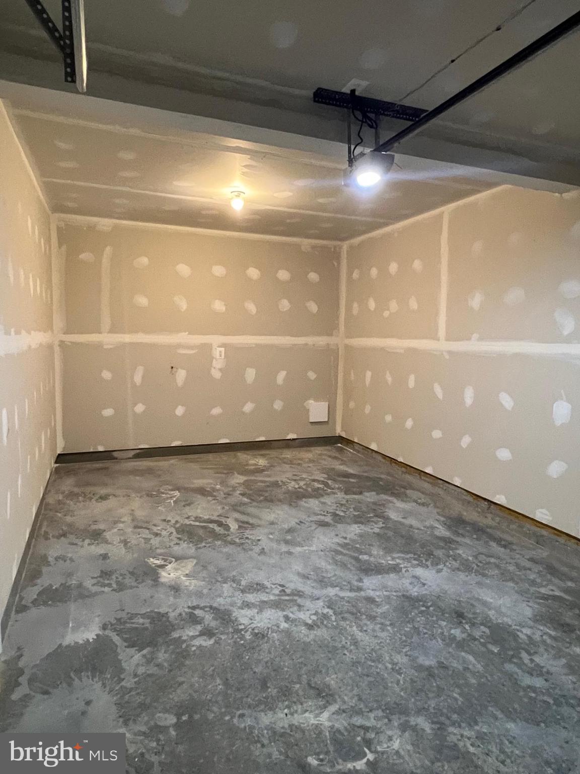 DILLON FARM - Residential Lease