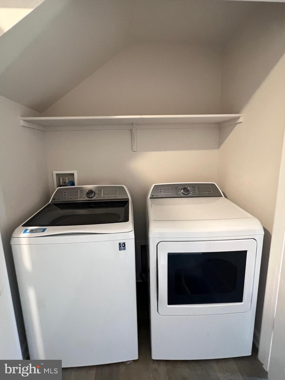 DILLON FARM - Residential Lease