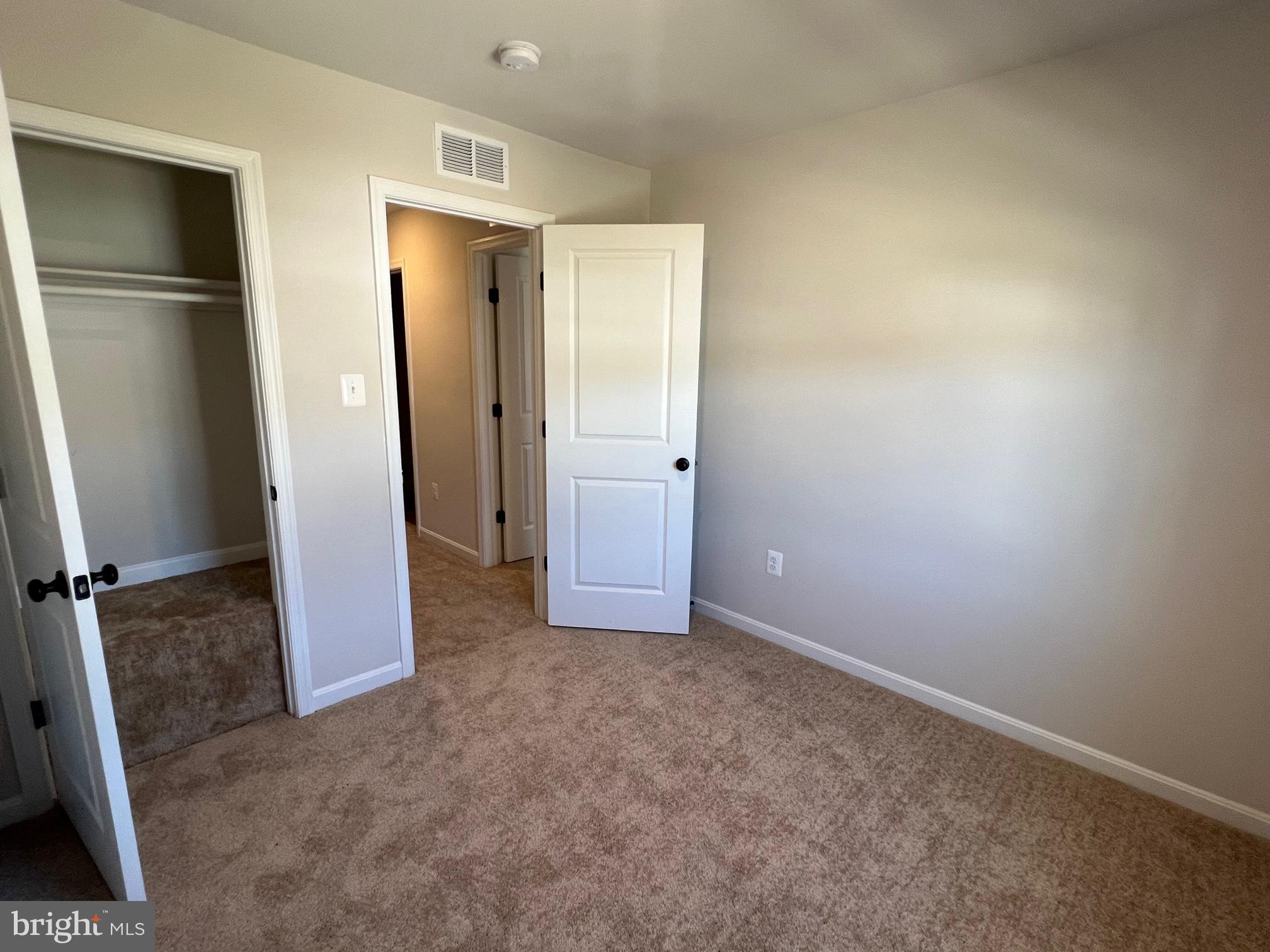 DILLON FARM - Residential Lease