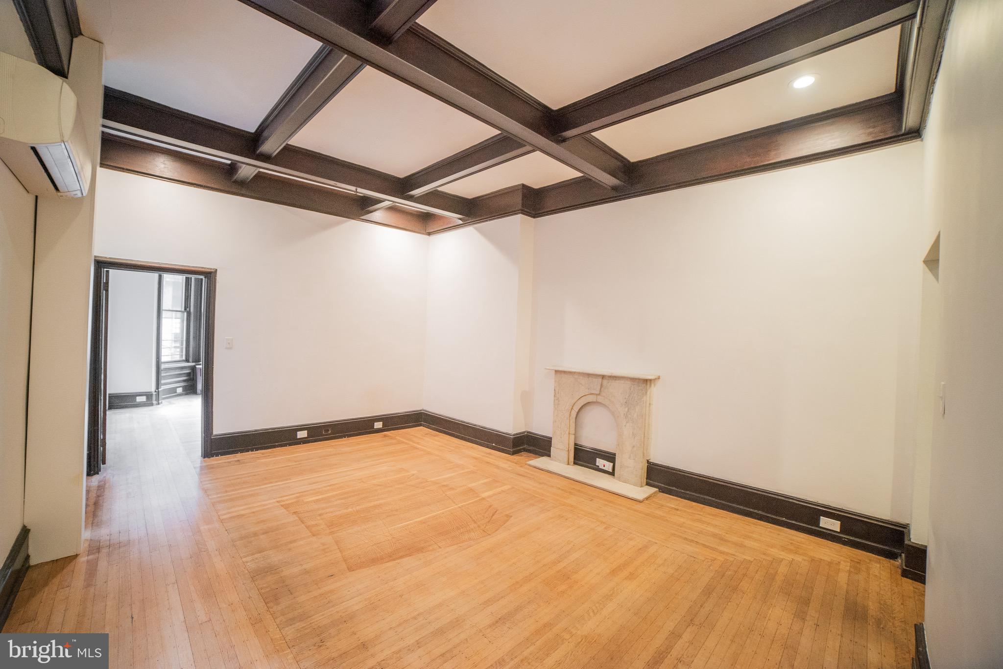 RITTENHOUSE SQUARE - Residential Lease
