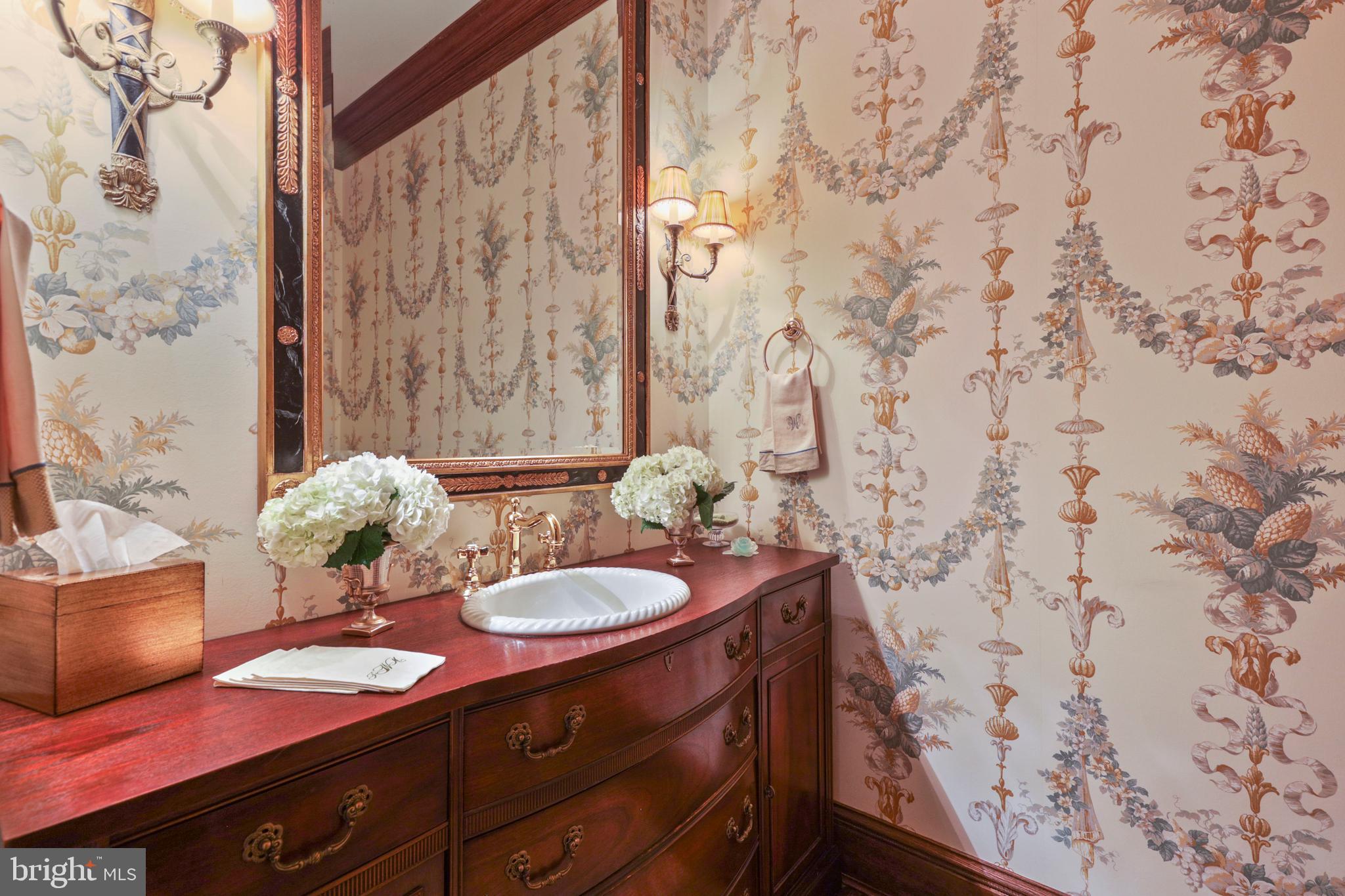 CAVES VALLEY GOLF CLUB - Residential