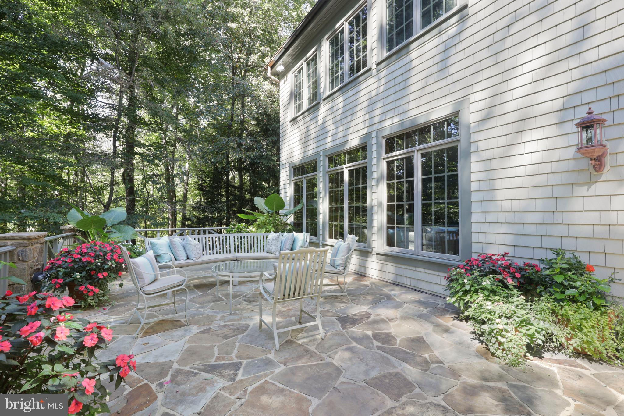 CAVES VALLEY GOLF CLUB - Residential