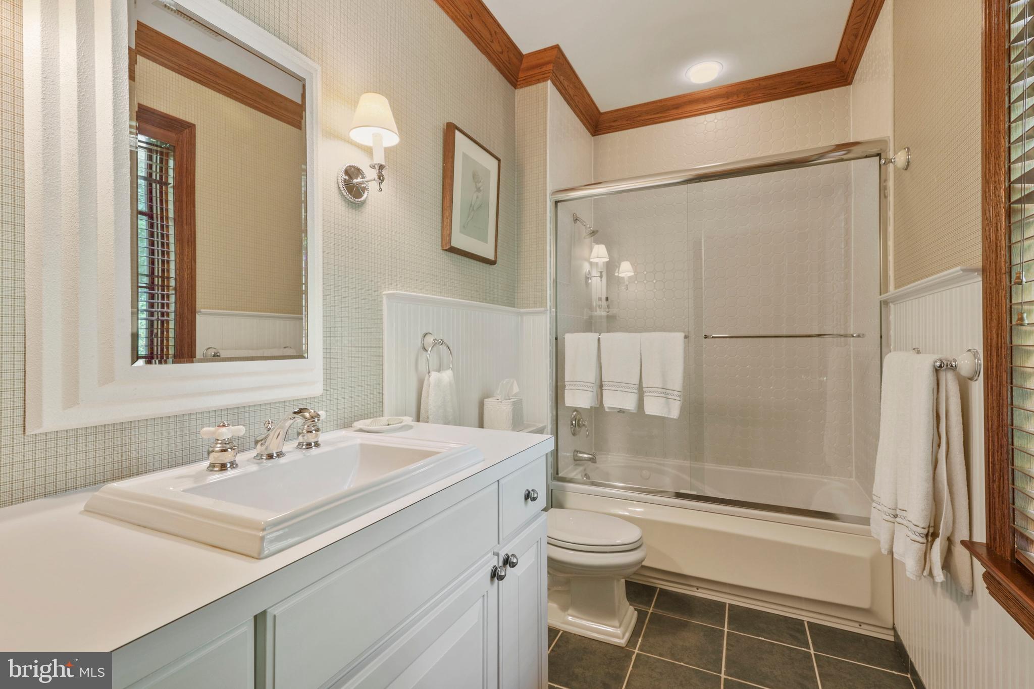 CAVES VALLEY GOLF CLUB - Residential