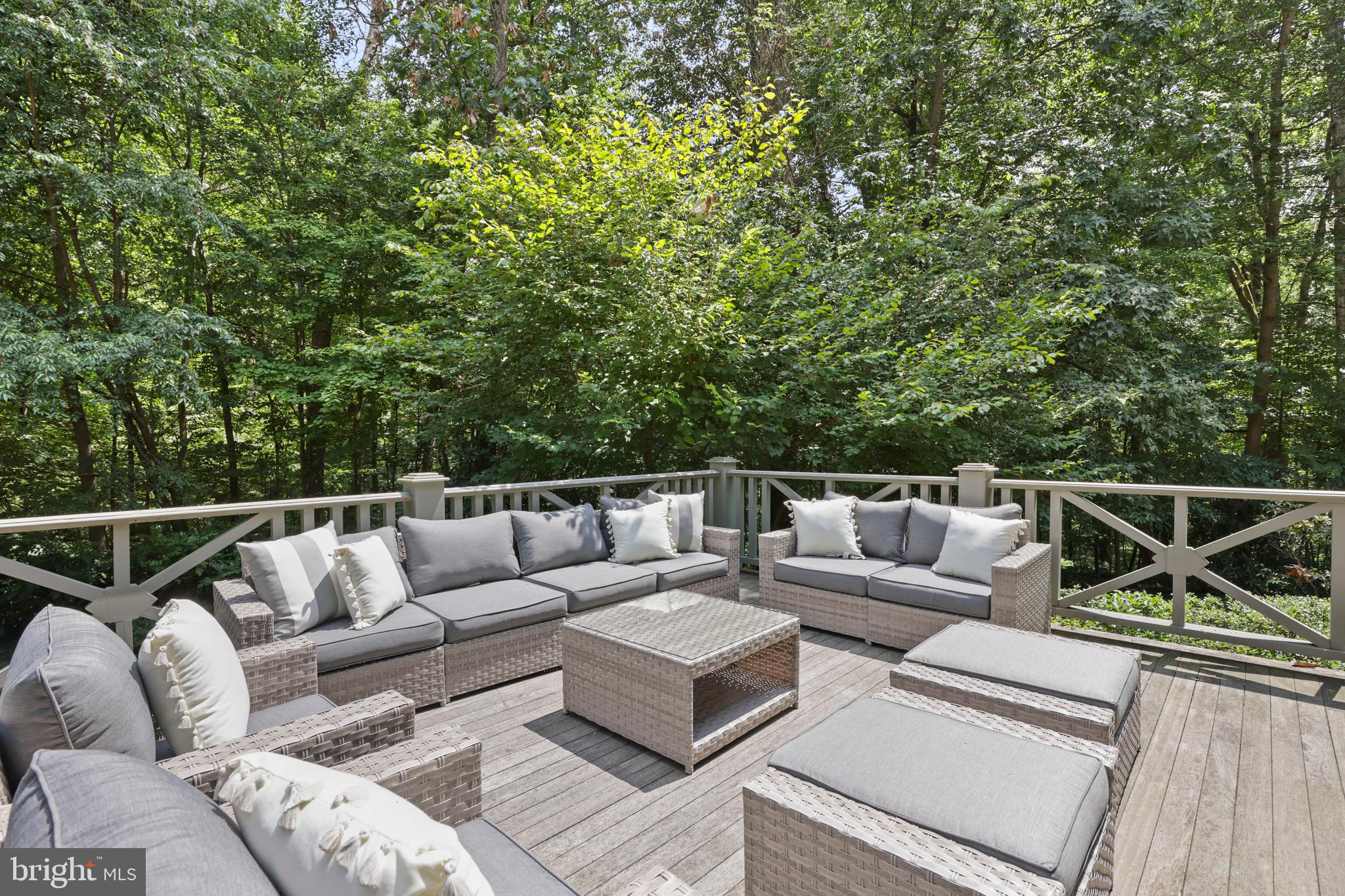 CAVES VALLEY GOLF CLUB - Residential