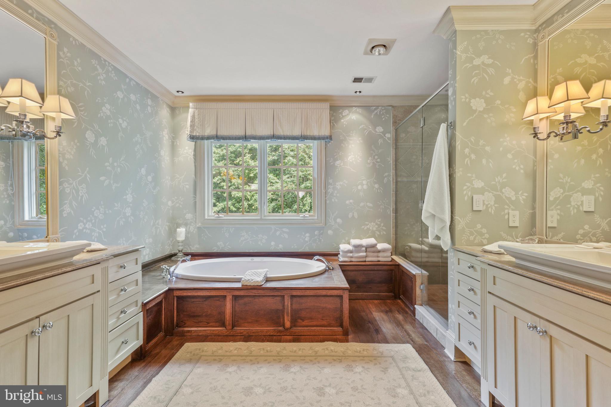 CAVES VALLEY GOLF CLUB - Residential