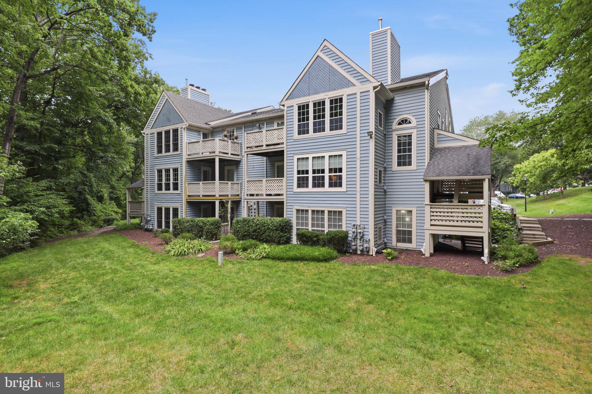 7805 WILLOW POINT DRIVE 7805