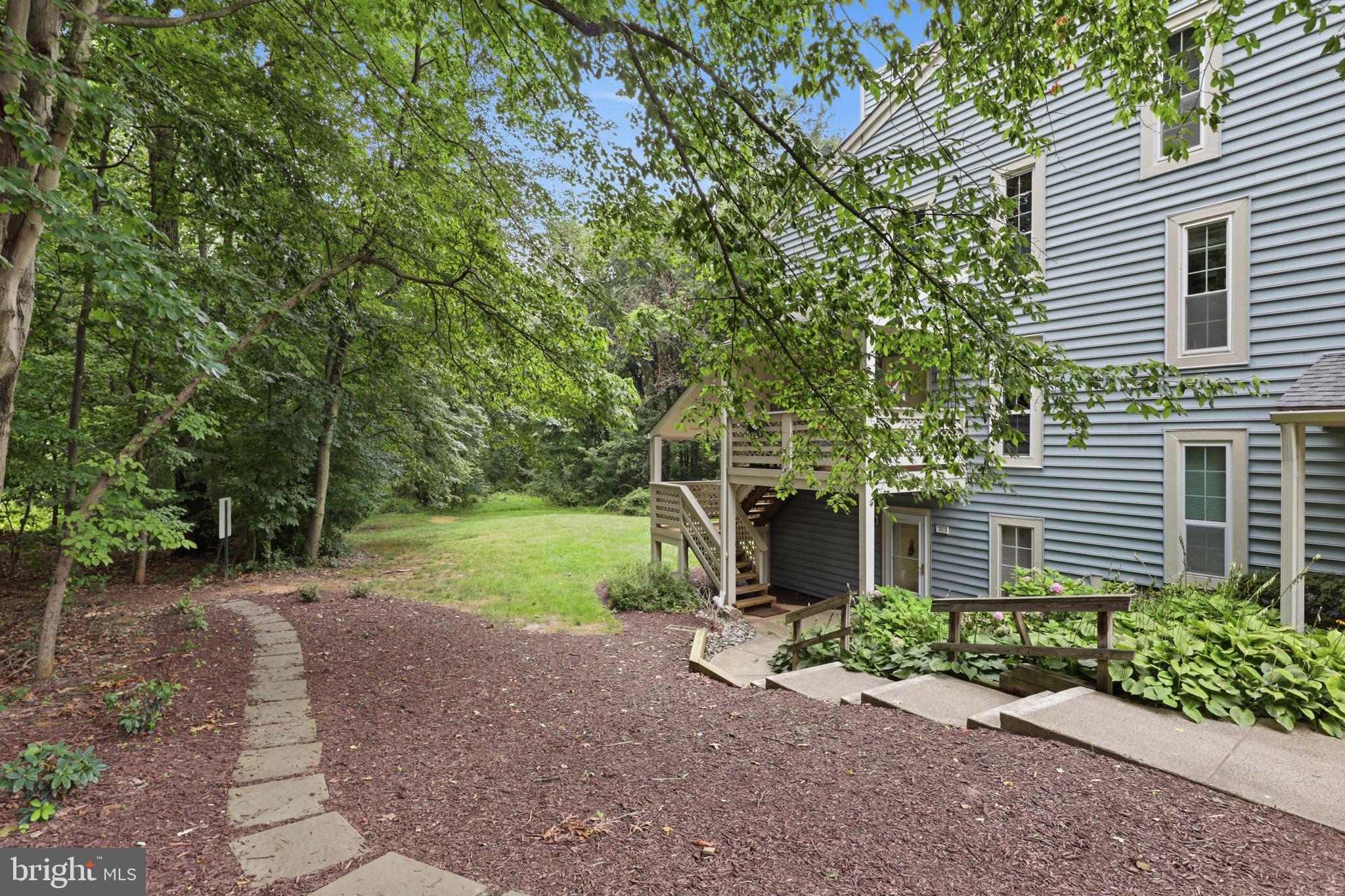 7805 WILLOW POINT DRIVE 7805