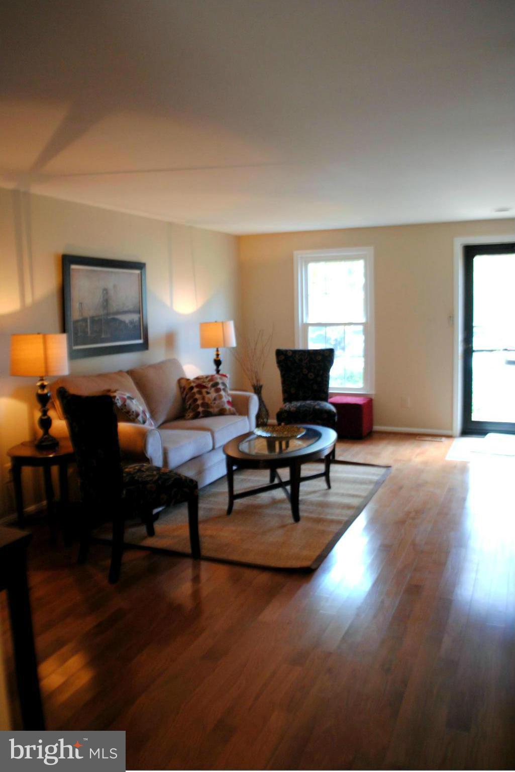 ESSEX PLACE - Residential