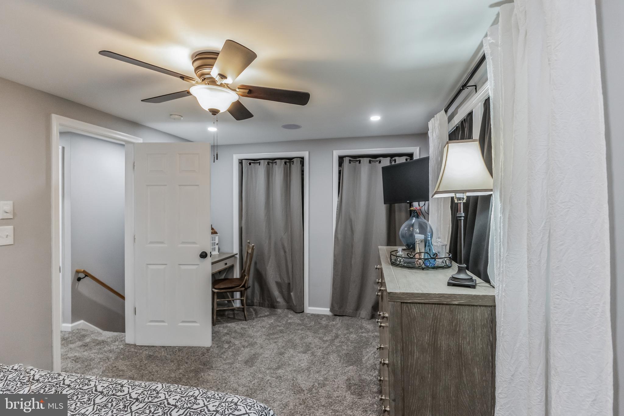 MANCHESTER - Residential