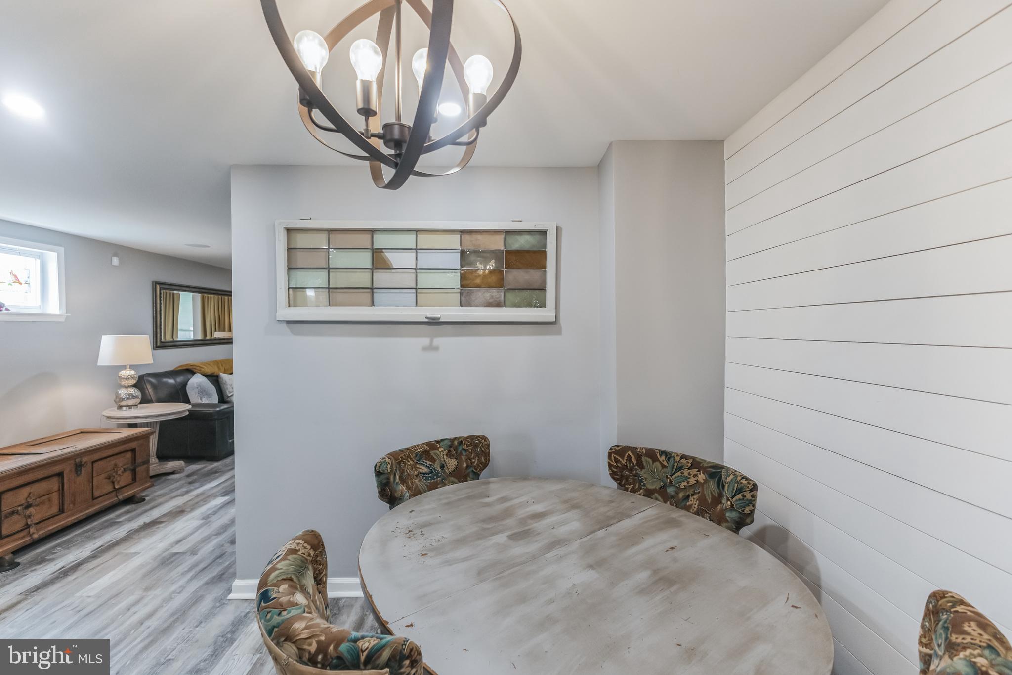 MANCHESTER - Residential