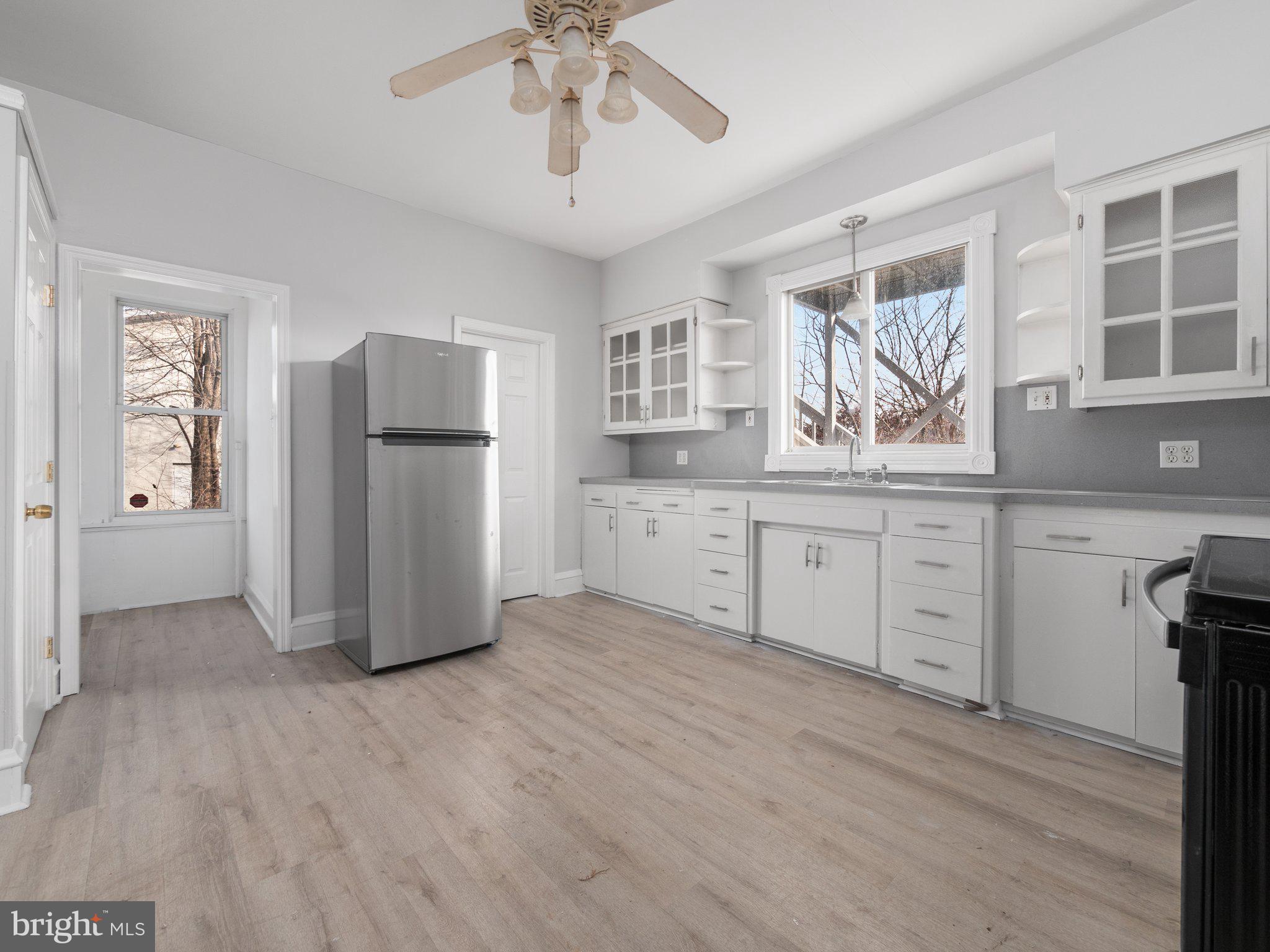 Z - NOT IN LIST - Residential Lease