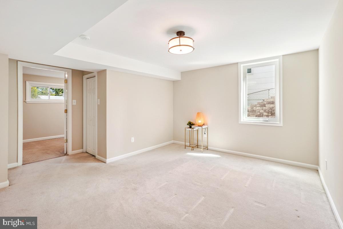 HUNGERFORD - Residential