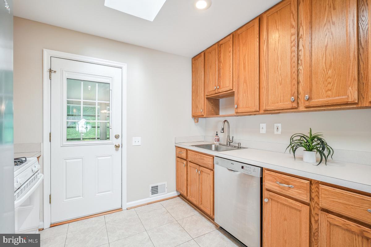 HUNGERFORD - Residential