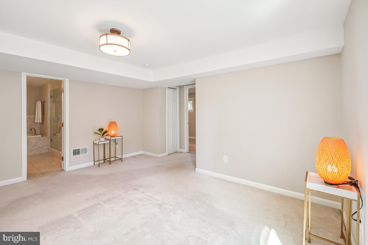 HUNGERFORD - Residential