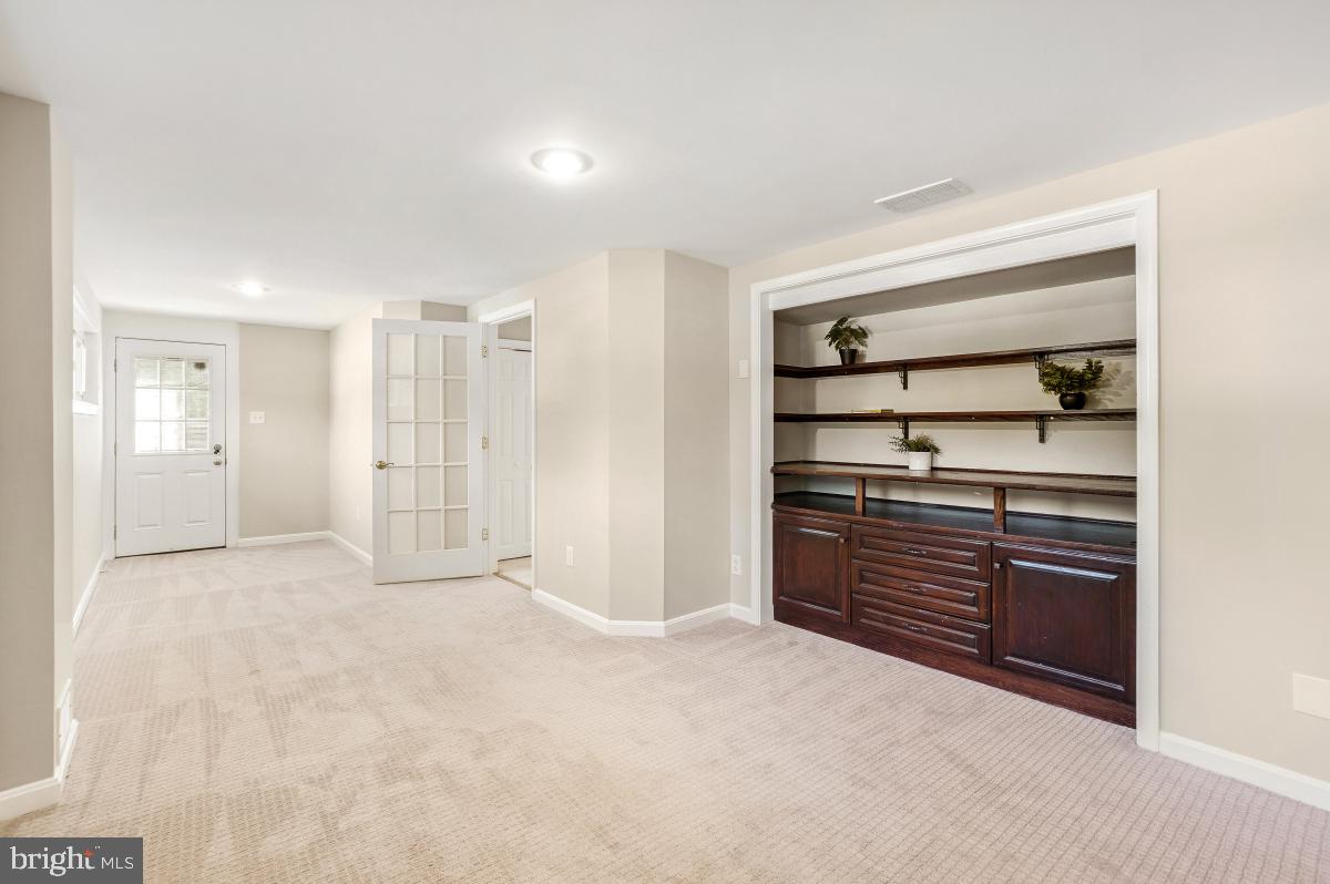 HUNGERFORD - Residential