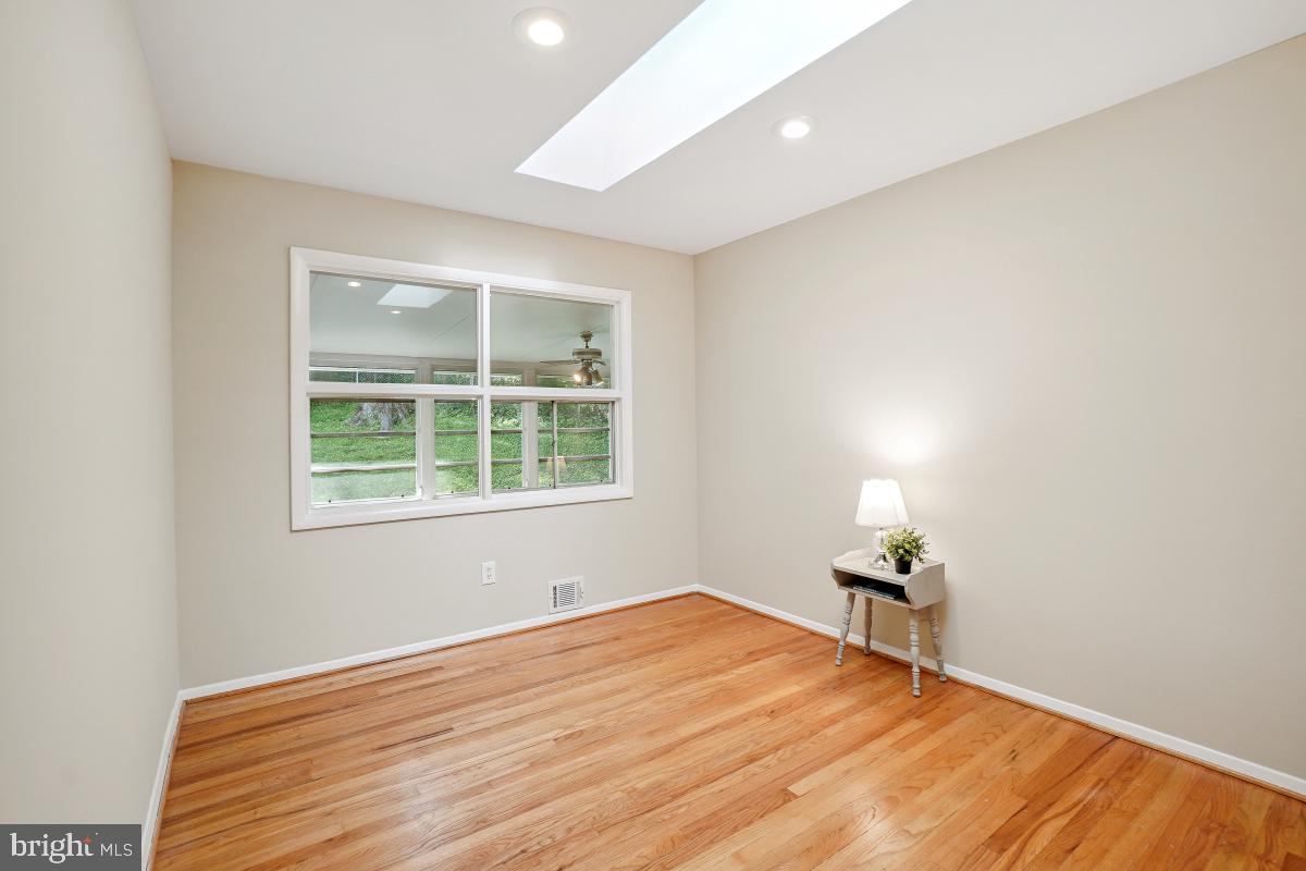 HUNGERFORD - Residential