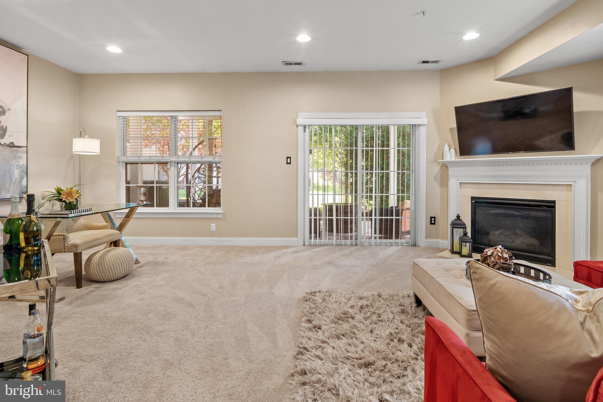 EMERSON - Residential