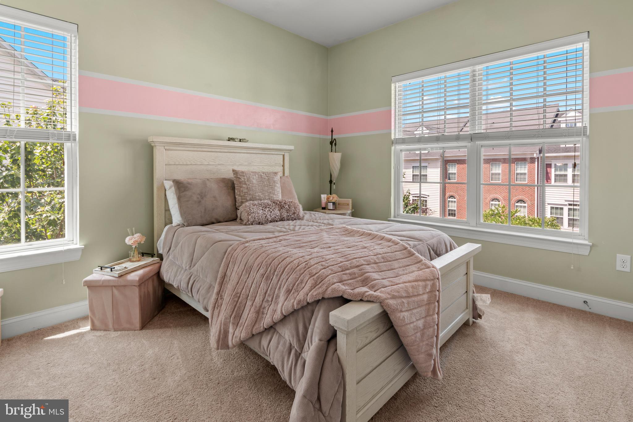 EMERSON - Residential