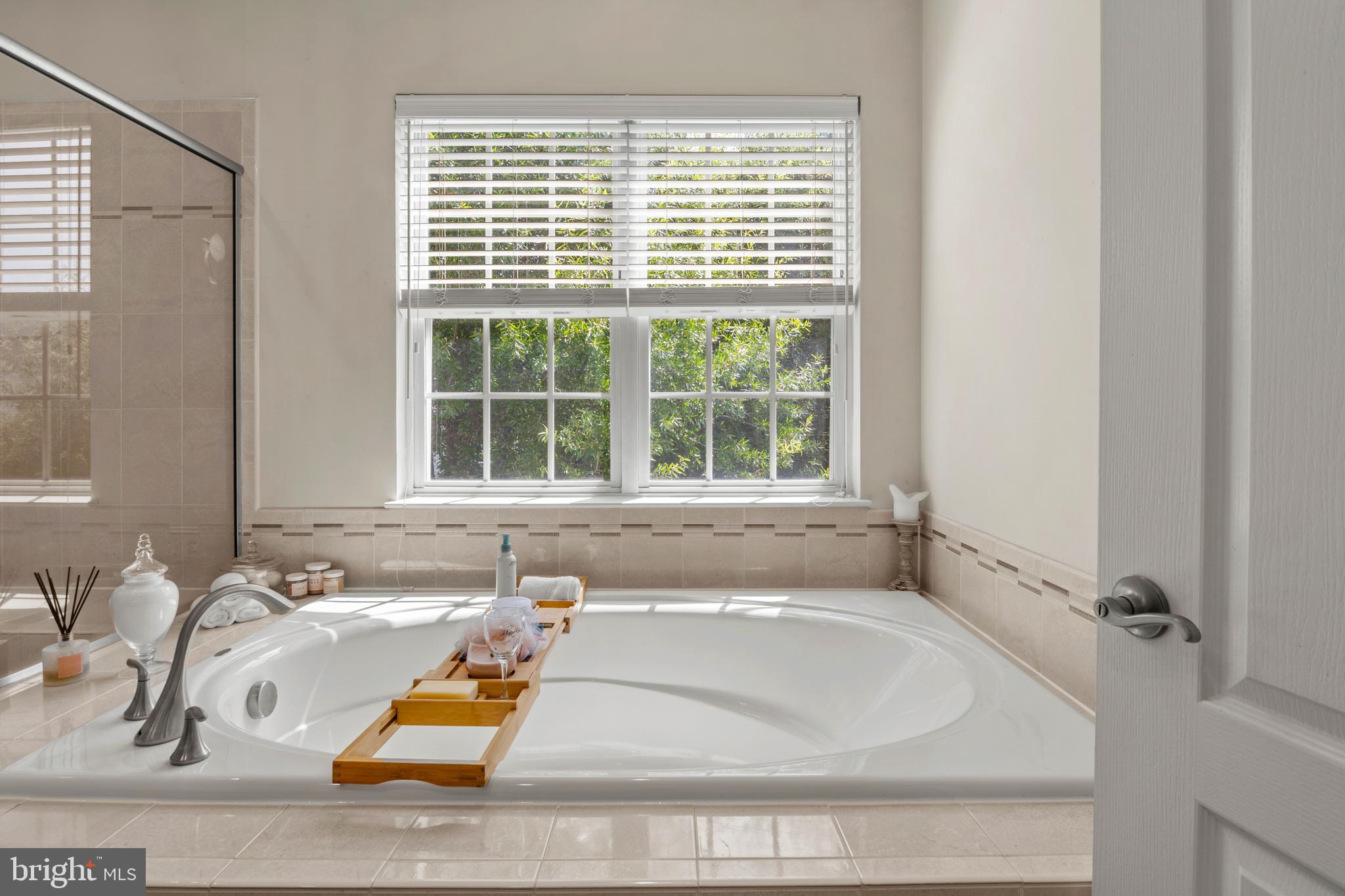 EMERSON - Residential