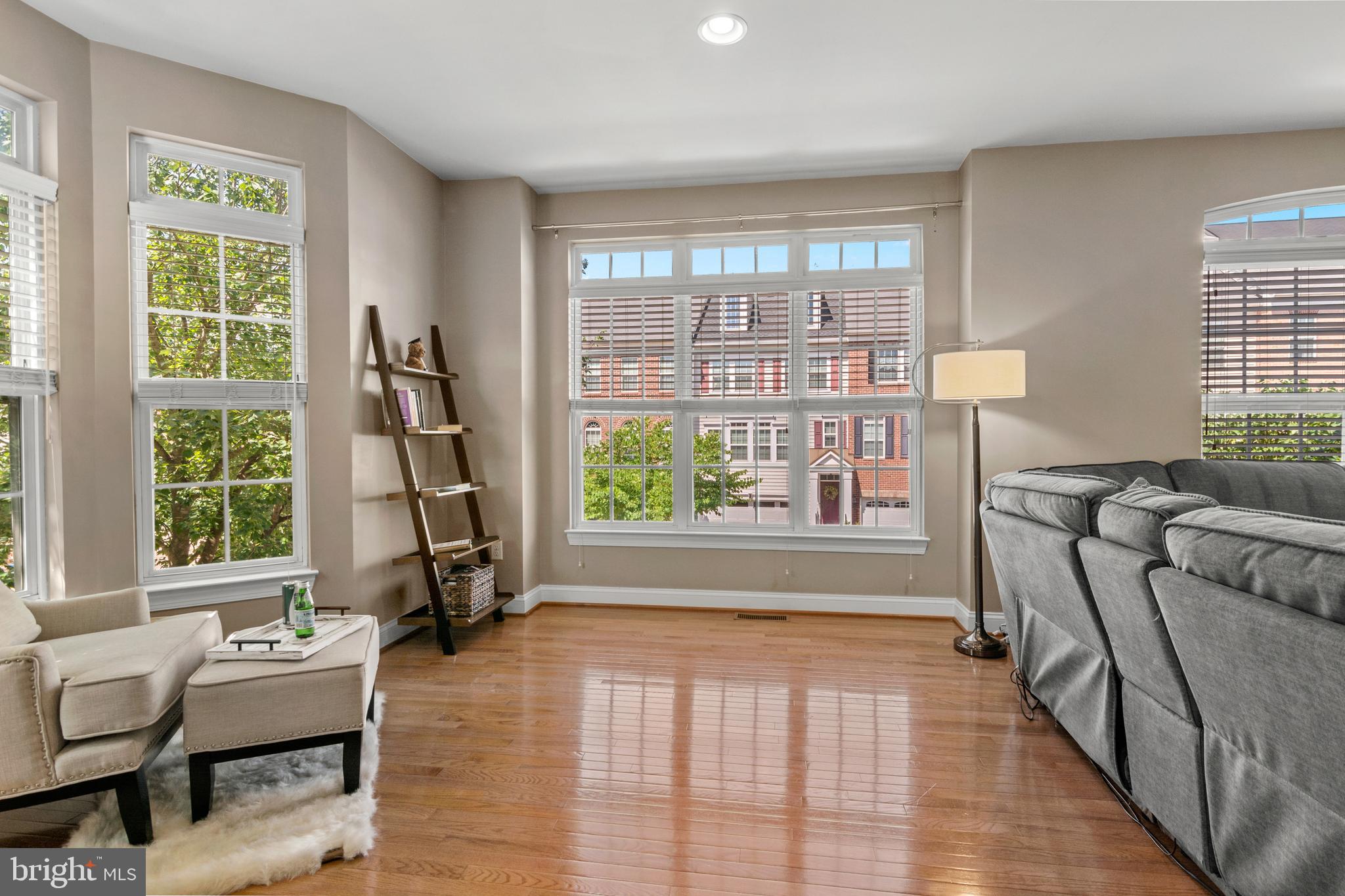 EMERSON - Residential