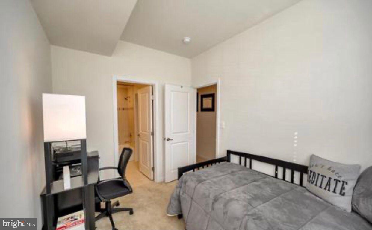 RAPPAHANNOCK LANDING - Residential Lease