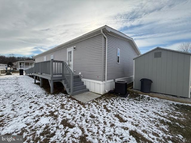 EAGLE VIEW MOBILE HOME PK - Residential