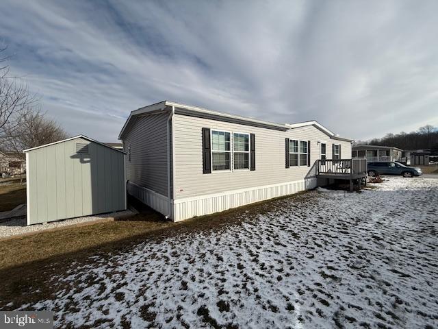 EAGLE VIEW MOBILE HOME PK - Residential
