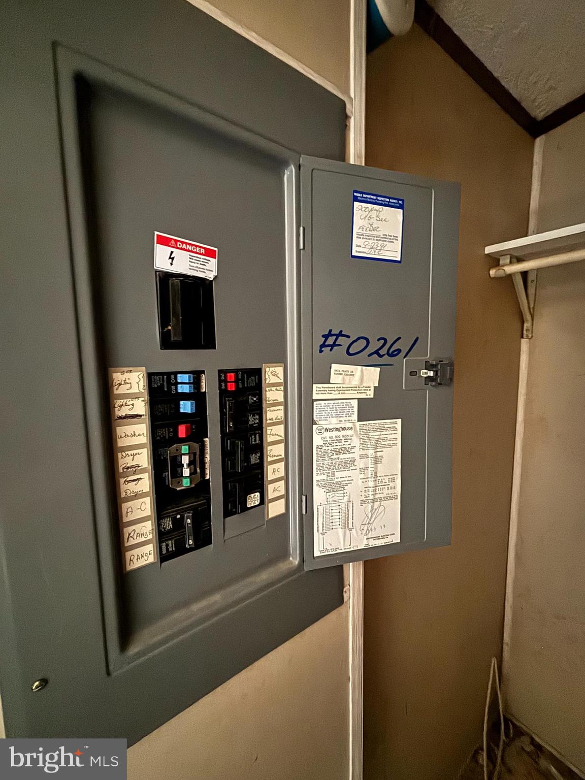 FOX GLEN - Residential