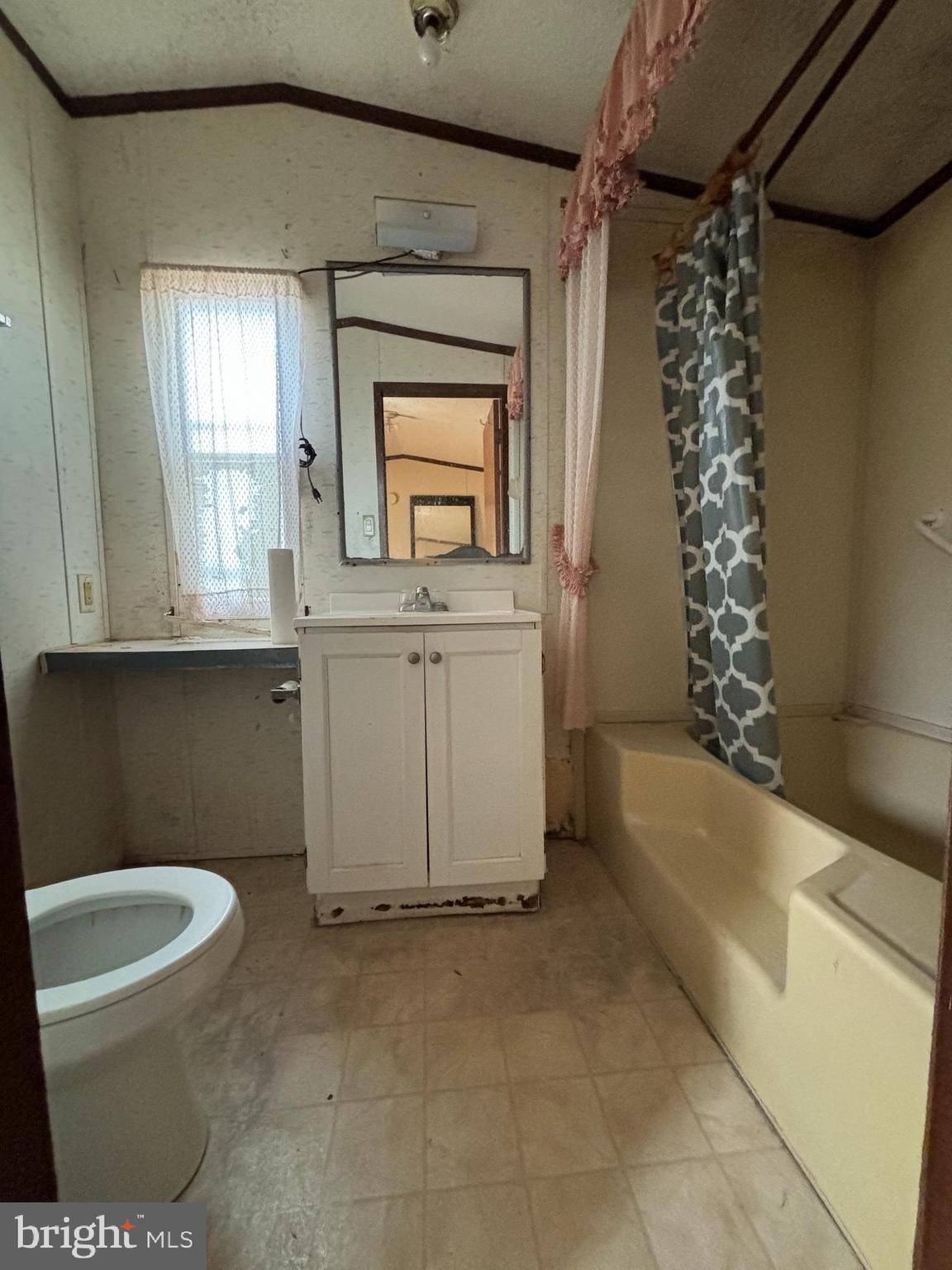 FOX GLEN - Residential