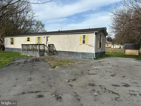 131 Hunt Drive, Kearneysville, WV MLS: WVJF2016542